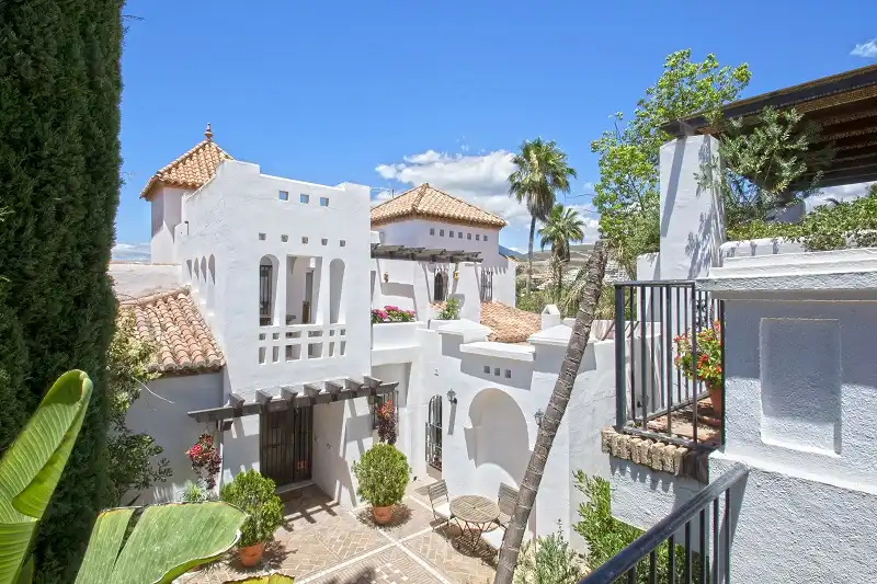 Detached house with pool for sale in Nueva Andalucía, imagen 11
