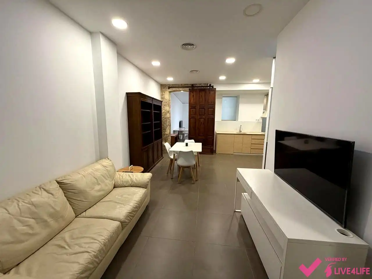 Planta baja de alquiler en Valencia con Aire acondicionado, Terraza y Amueblado