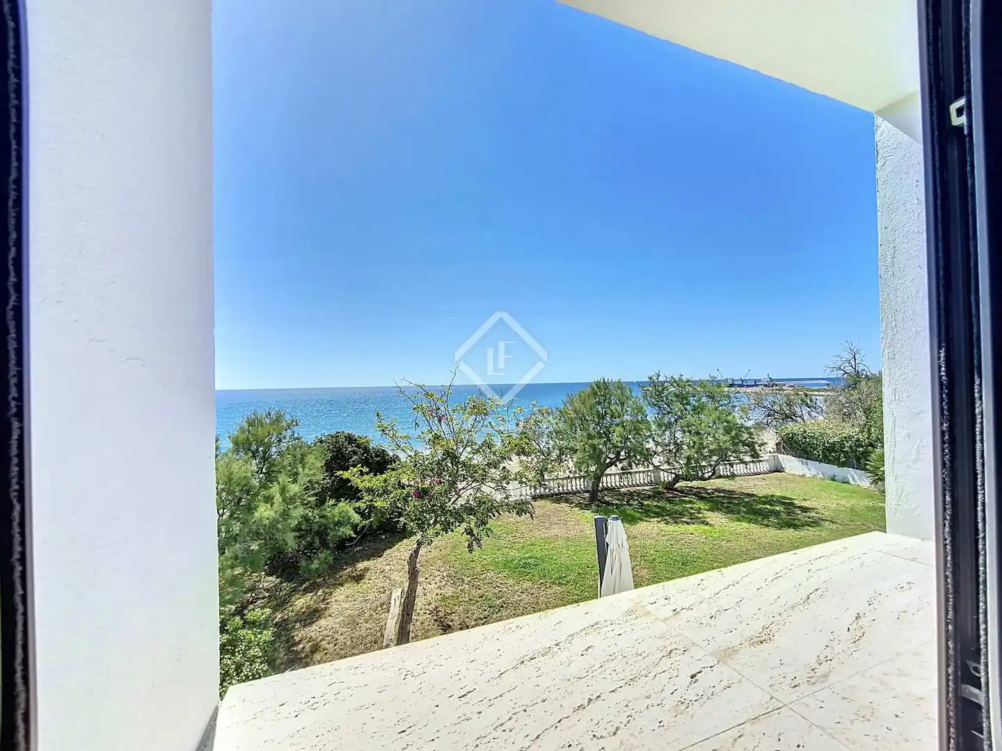 Casa o xalet de lloguer en Vilanova i la Geltrú amb Aire condicionat, Jardí privat i Terrassa
