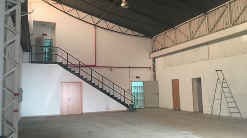 Foto 2 von Fabrikhallen zum Verkauf in Carrer de Herbés, 7a, Ensanche - Parque Santa Rosa, Castellón de la Plana / Castelló de la Plana