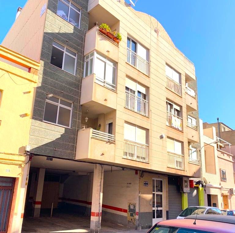 Vista exterior de Garatge en venda en Vila-real