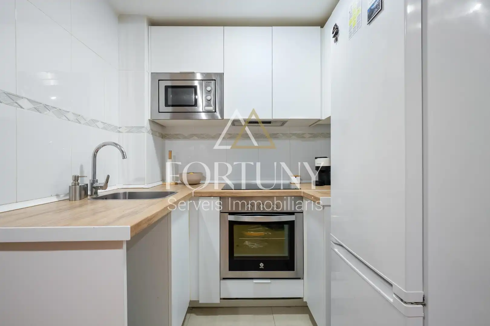 Cocina de Piso en venta en La Selva del Camp con Calefacción