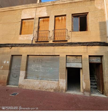 Casa-chalet en Venta en Plaza Castelar - Mercado Central