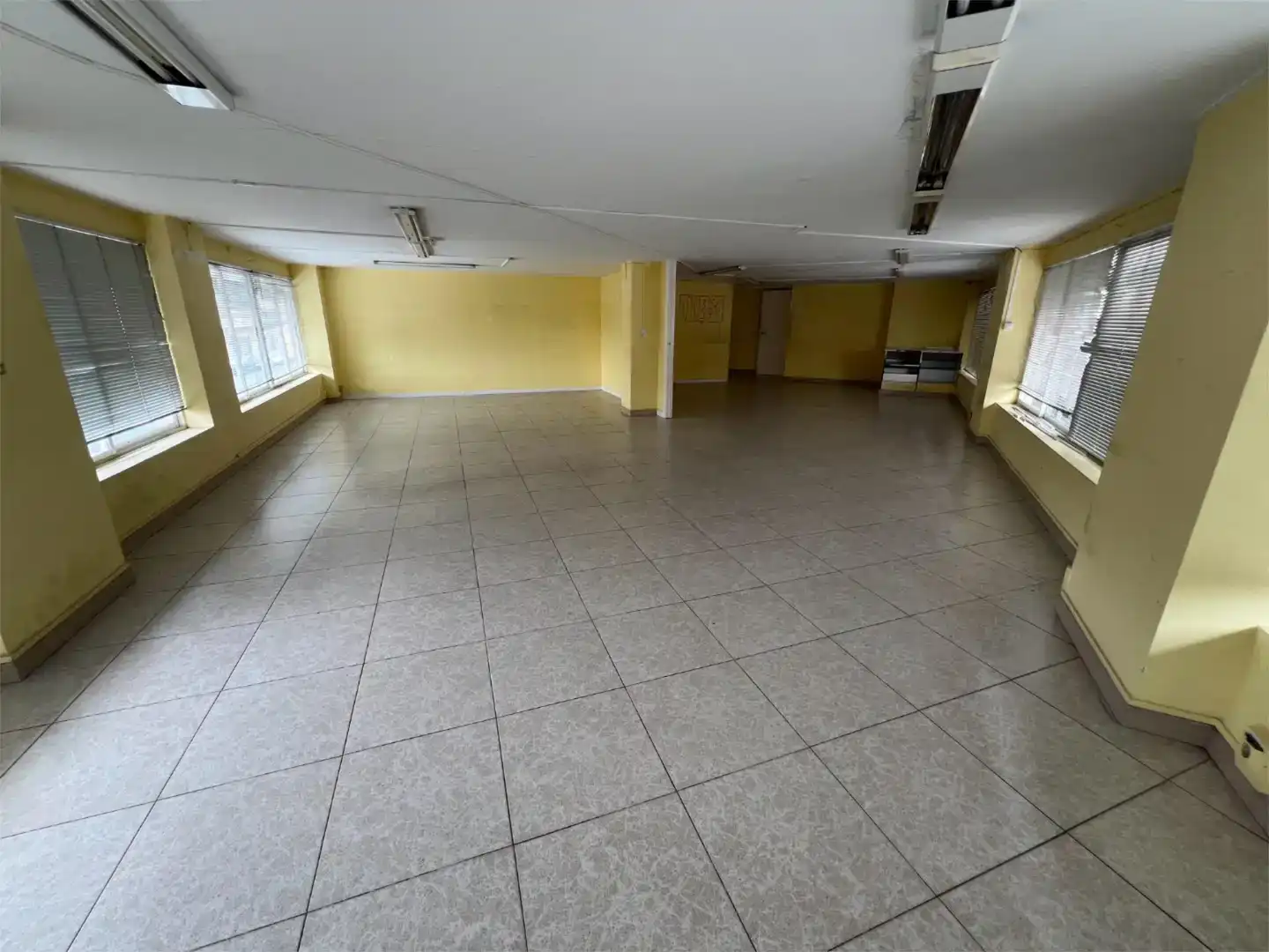 Büro zur Miete in Ferrol