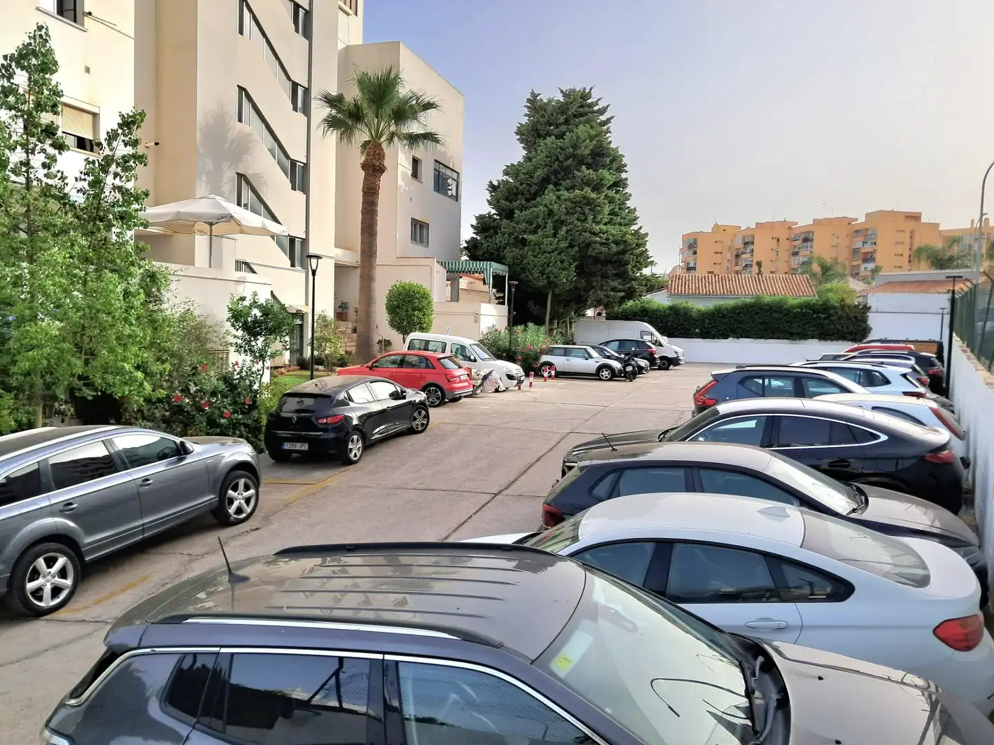 Parking de Apartamento en venta en Benalmádena con Aire acondicionado, Calefacción y Jardín privado