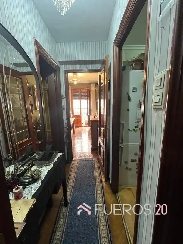 Piso en venta en Barakaldo  con Terraza y Amueblado