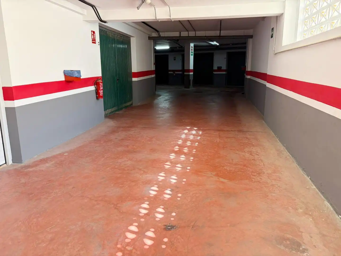 Parking of Duplexes for sale in Almería  with Terrace, Furnished and Balcony