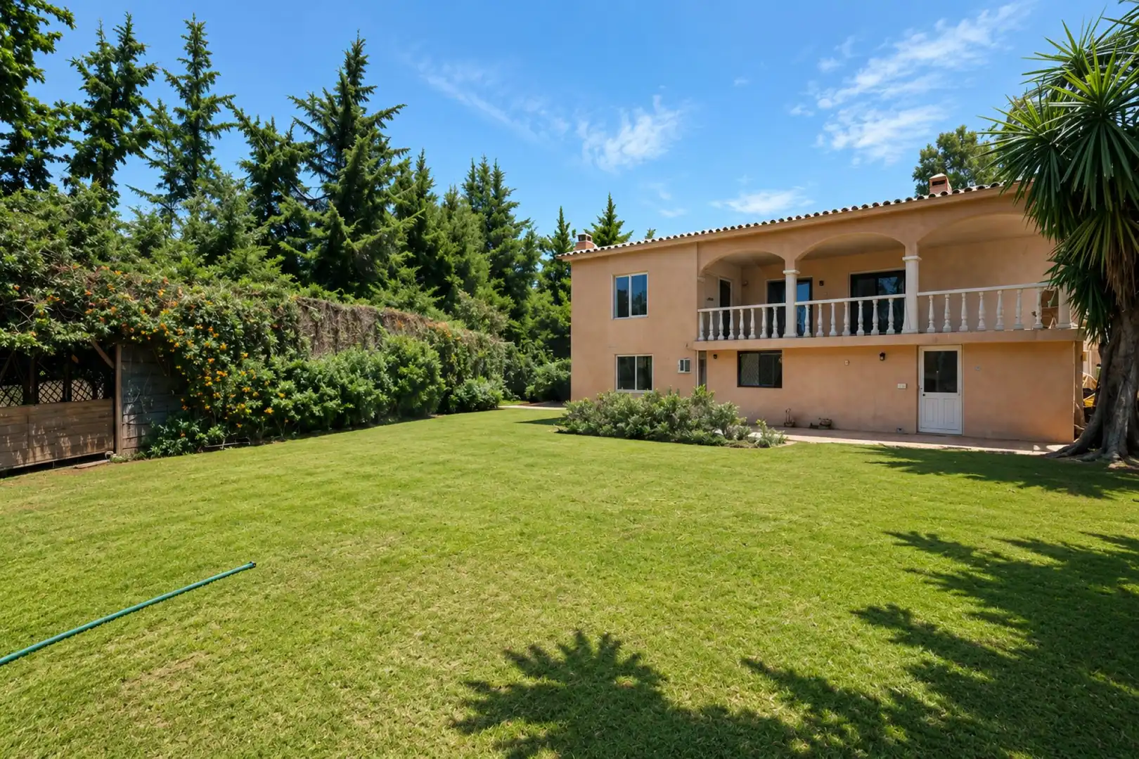 Jardí de Casa o xalet en venda en Marbella amb Aire condicionat i Terrassa