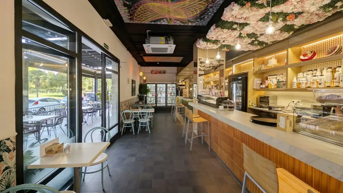 Local comercial en venta en Avenida Artista Remigio Soler López, imagen 28