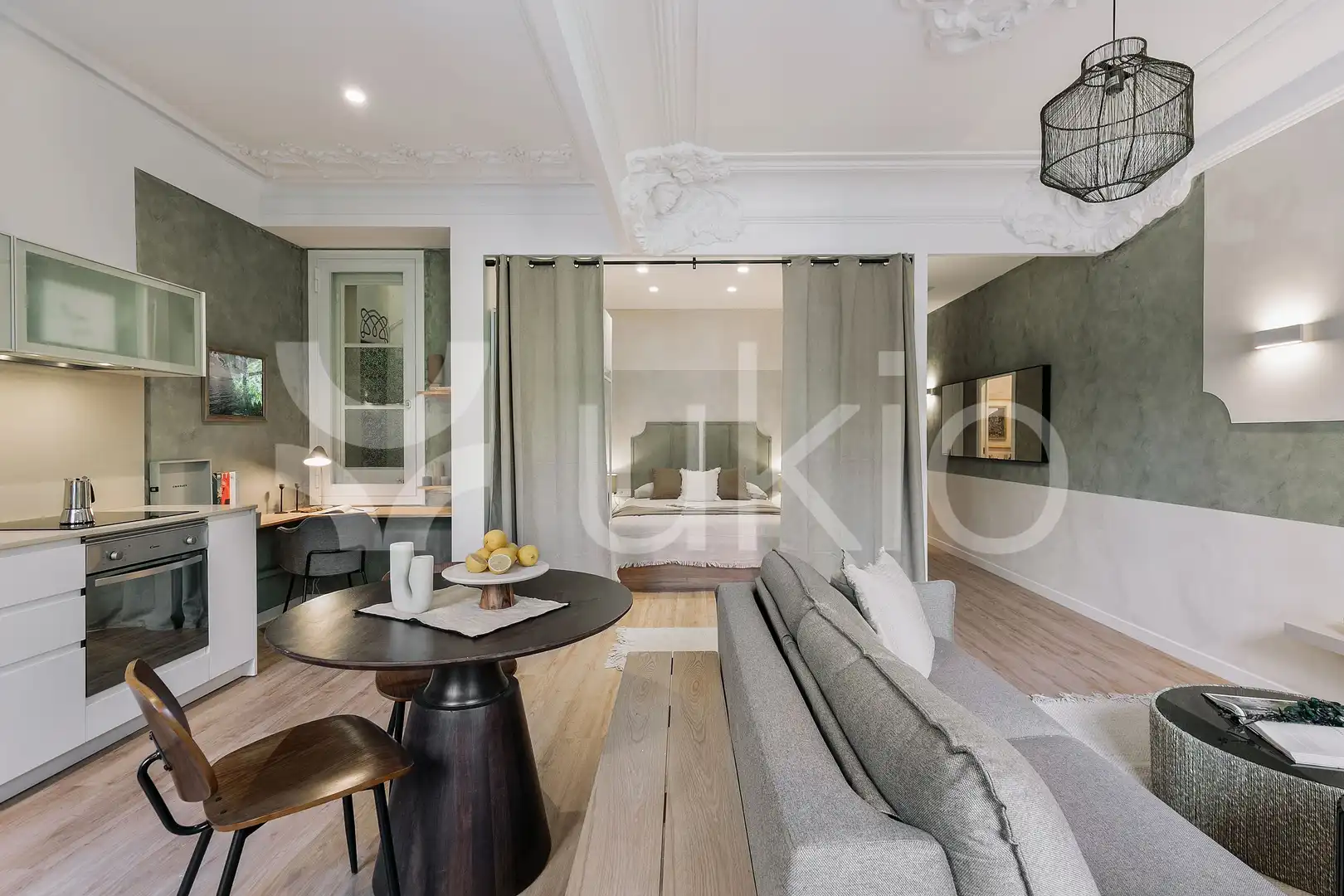 Habitación de Estudio de alquiler en Barcelona con Aire acondicionado, Calefacción y Amueblado
