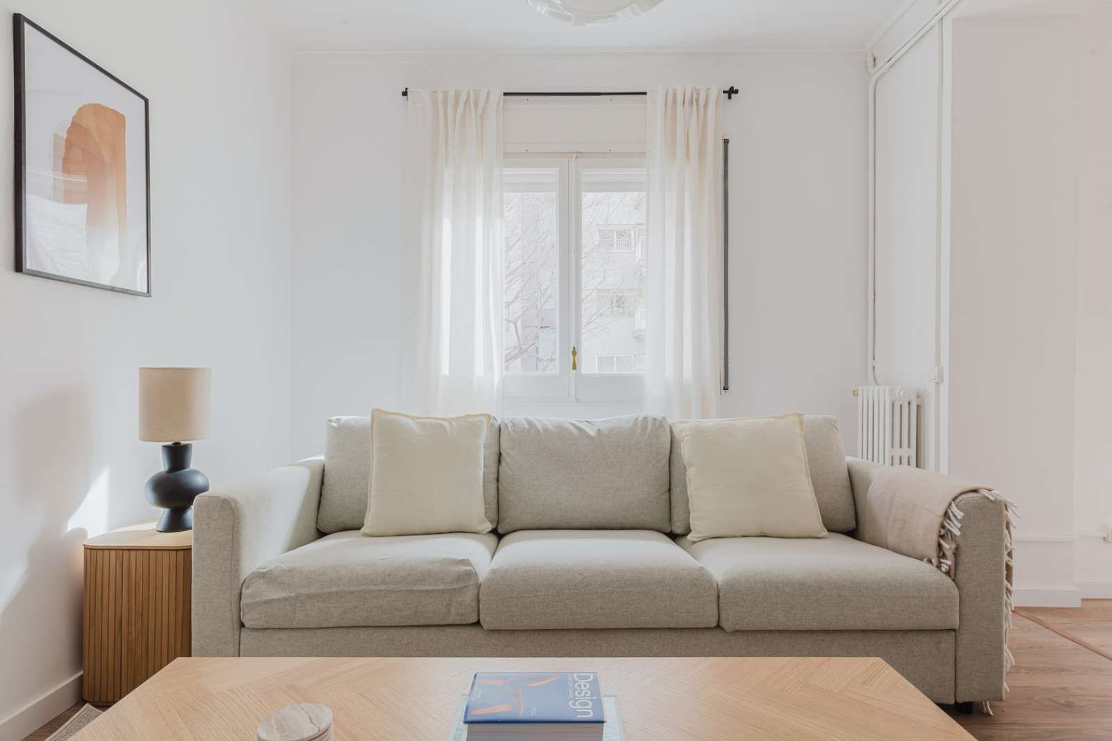 Living room of Apartment to share in  Barcelona Capital  with Air Conditioner, Heating and Terrace