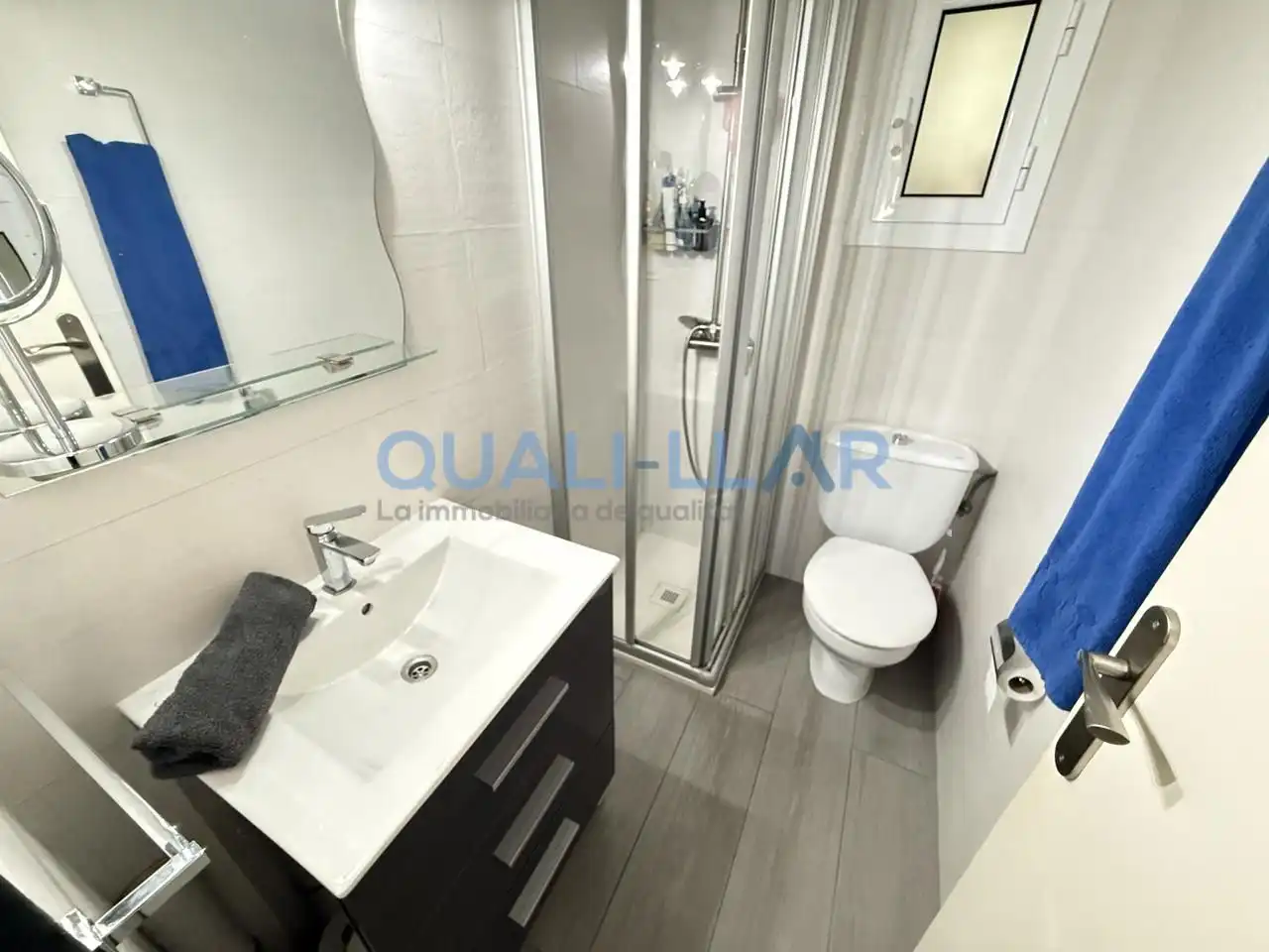 Baño de Piso en venta en Esplugues de Llobregat con Calefacción y Balcón