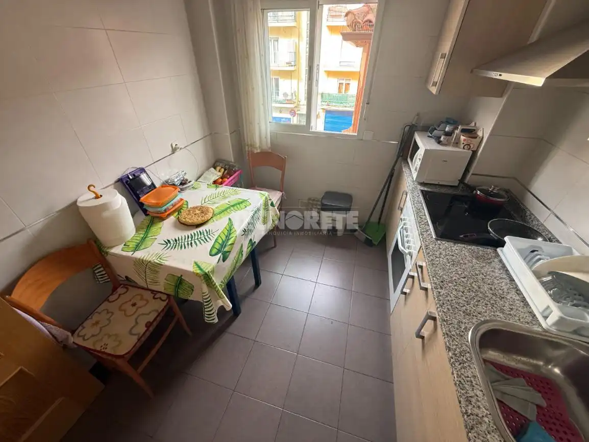 Cocina de Piso en venta en Guadalajara con Calefacción y Parquet