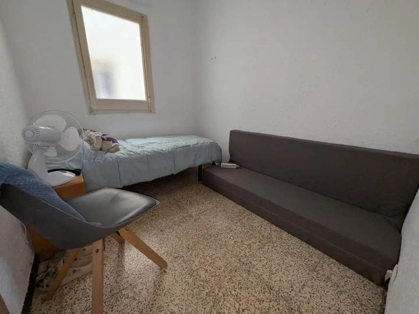 Piso con balcón en venta en Carrer de Lluís Domènech i Montaner, imagen 15