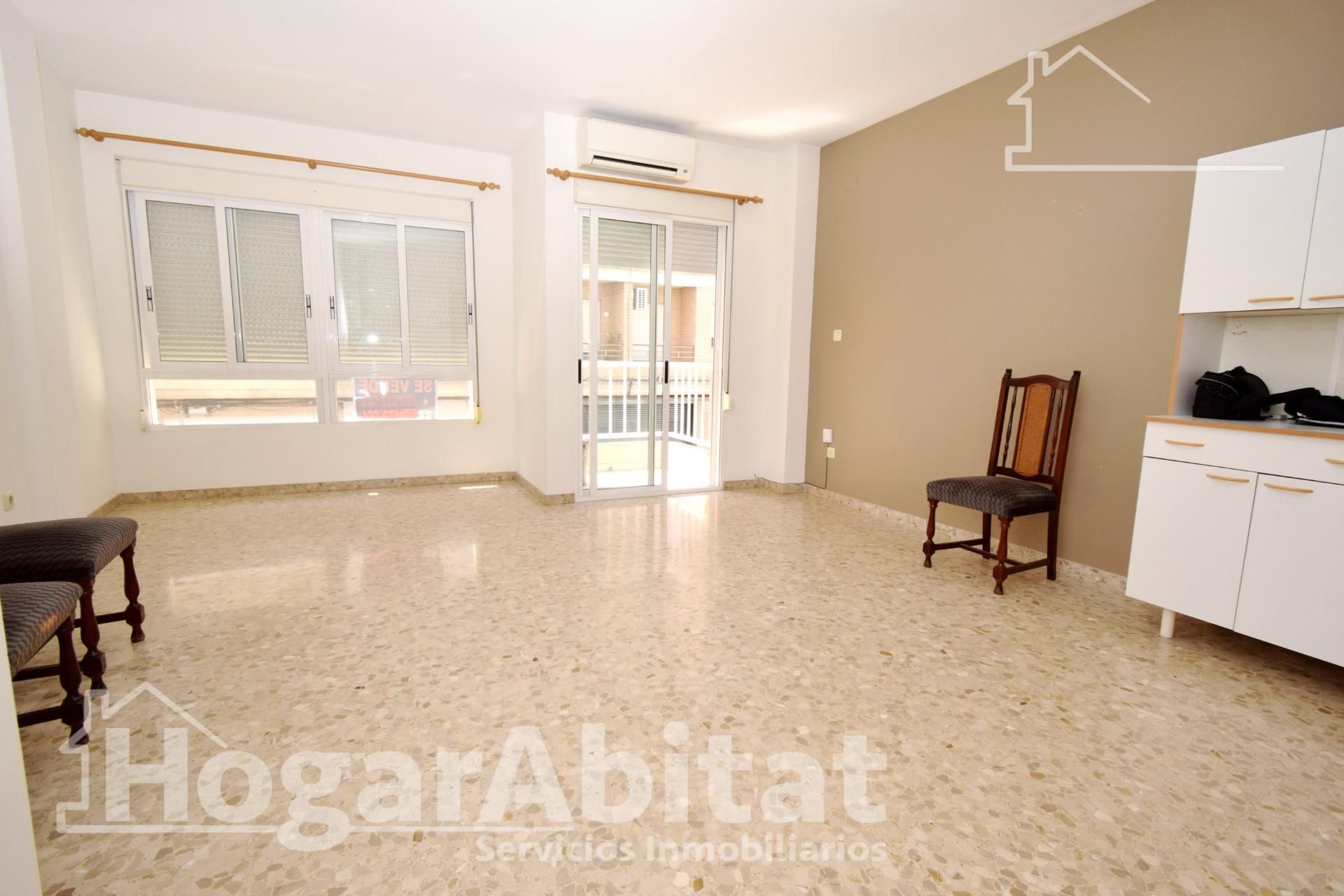 Sala d'estar de Pis en venda en Sueca amb Aire condicionat, Calefacció i Balcó