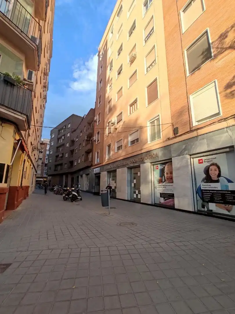 Garage zum Verkauf in Valencia