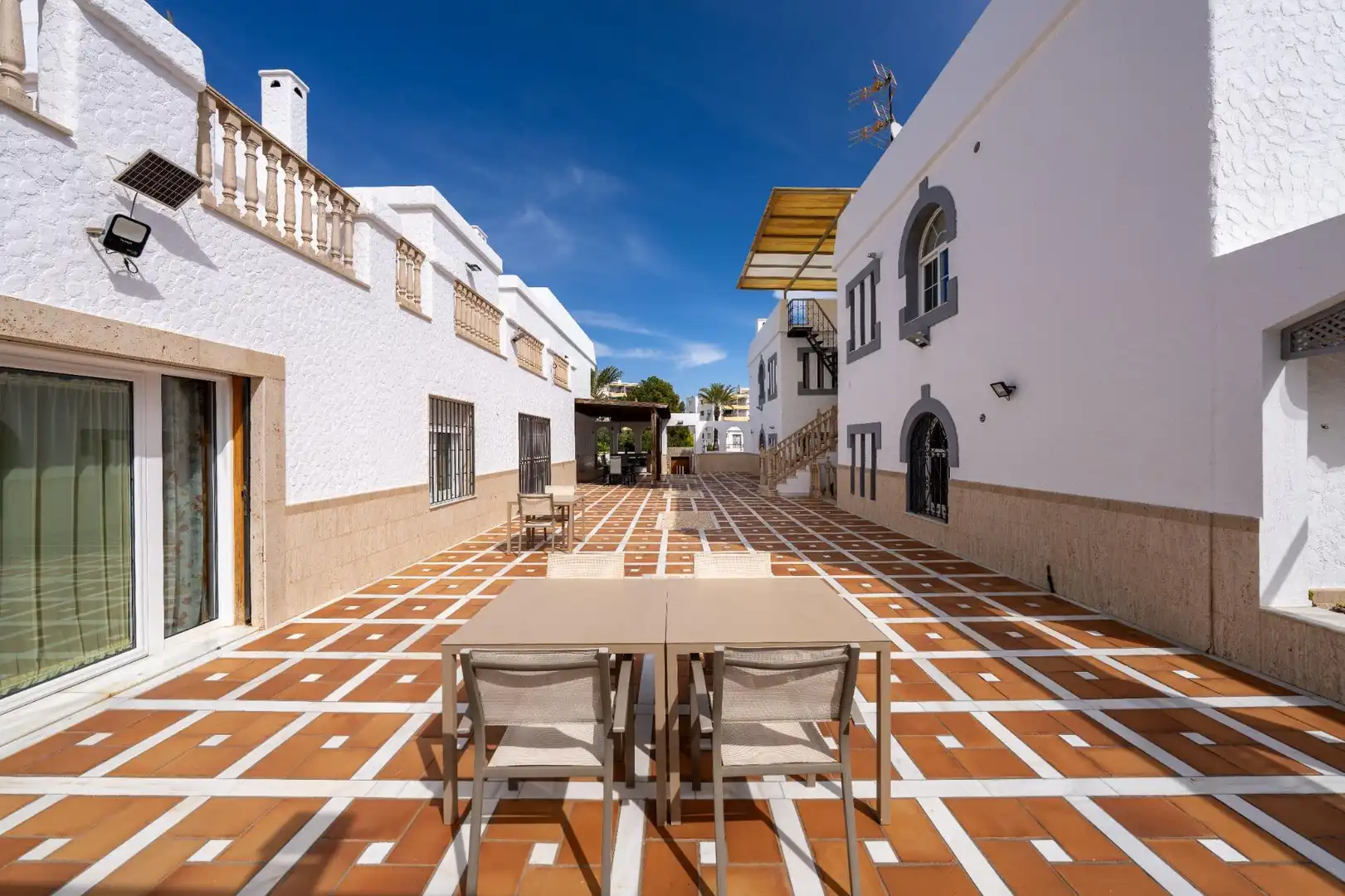 Terraza de Casa o chalet en venta en Roquetas de Mar con Aire acondicionado, Calefacción y Jardín privado