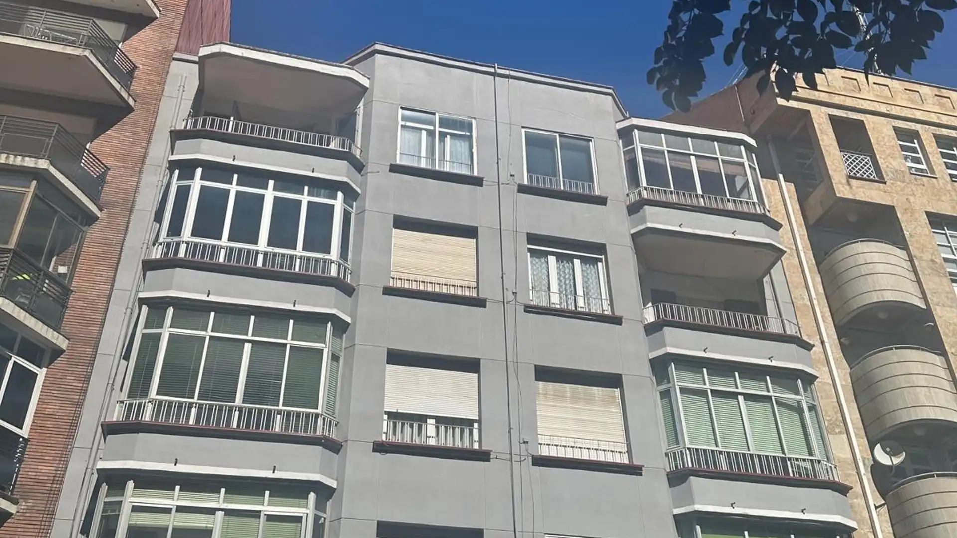 Exterior view of Flat for sale in León Capital   with Terrace