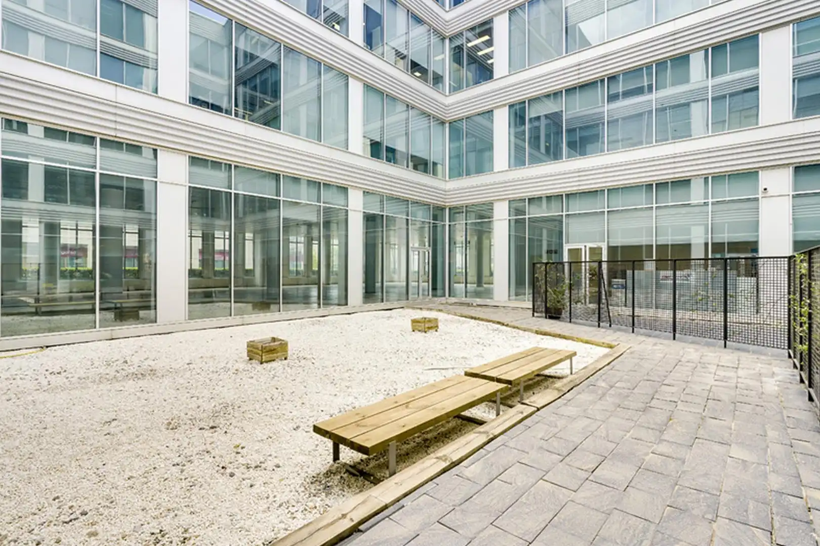 Office space to rent in Plaça de la Pau, imagen 2