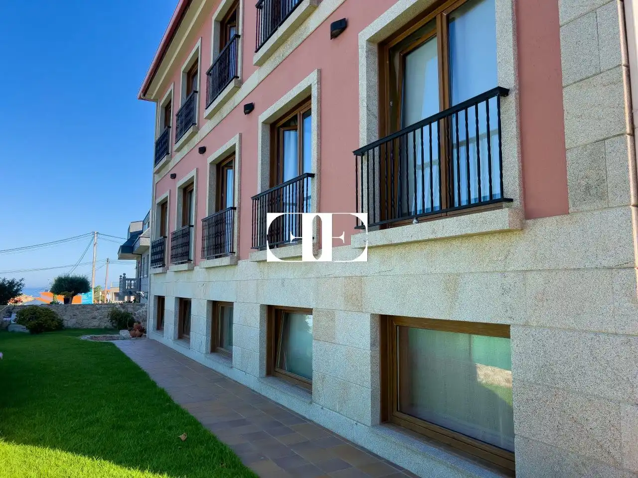 Exterior view of Buildings for sale in Oia