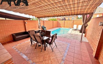 Terrace of Single-family semi-detached for sale in Valdemoro  with Air Conditioner, Terrace and Swimming Pool