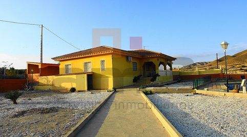 Foto 2 de Casa o chalet en venta en Zurgena, Almería
