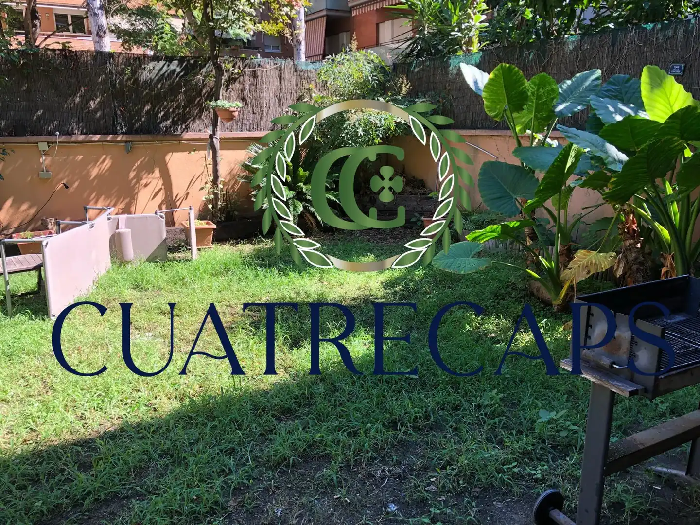 Piso en venta en Carrer de Monturiol, El Clot
