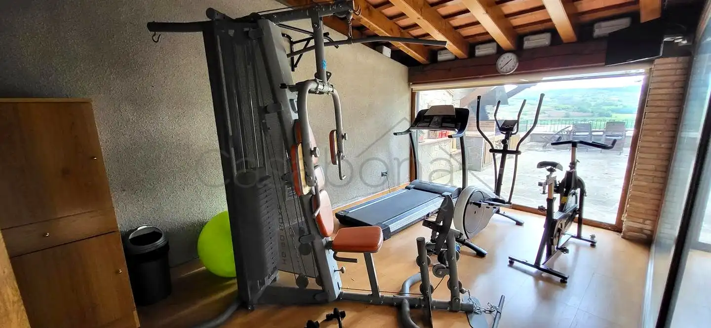 Casa o chalet en venta en Olost con Jardín privado, Terraza y Piscina
