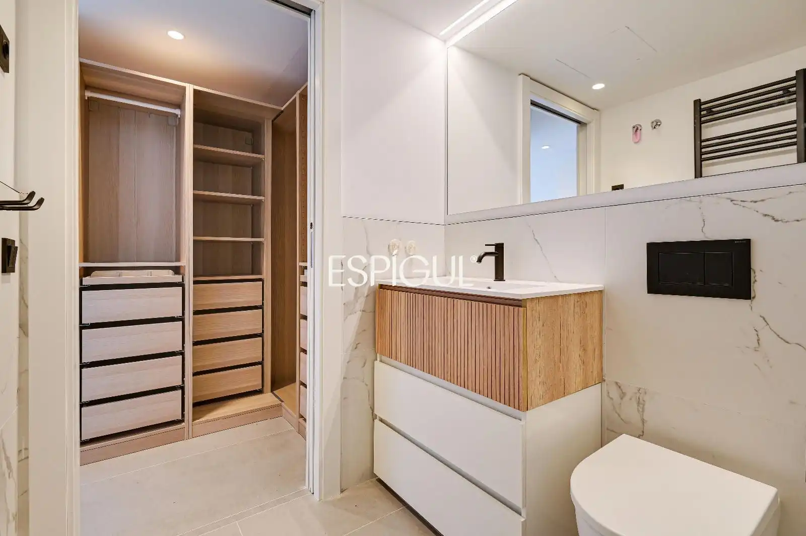 Bedroom of Flat for rent in Cerdanyola del Vallès  with Air Conditioner, Heating and Terrace