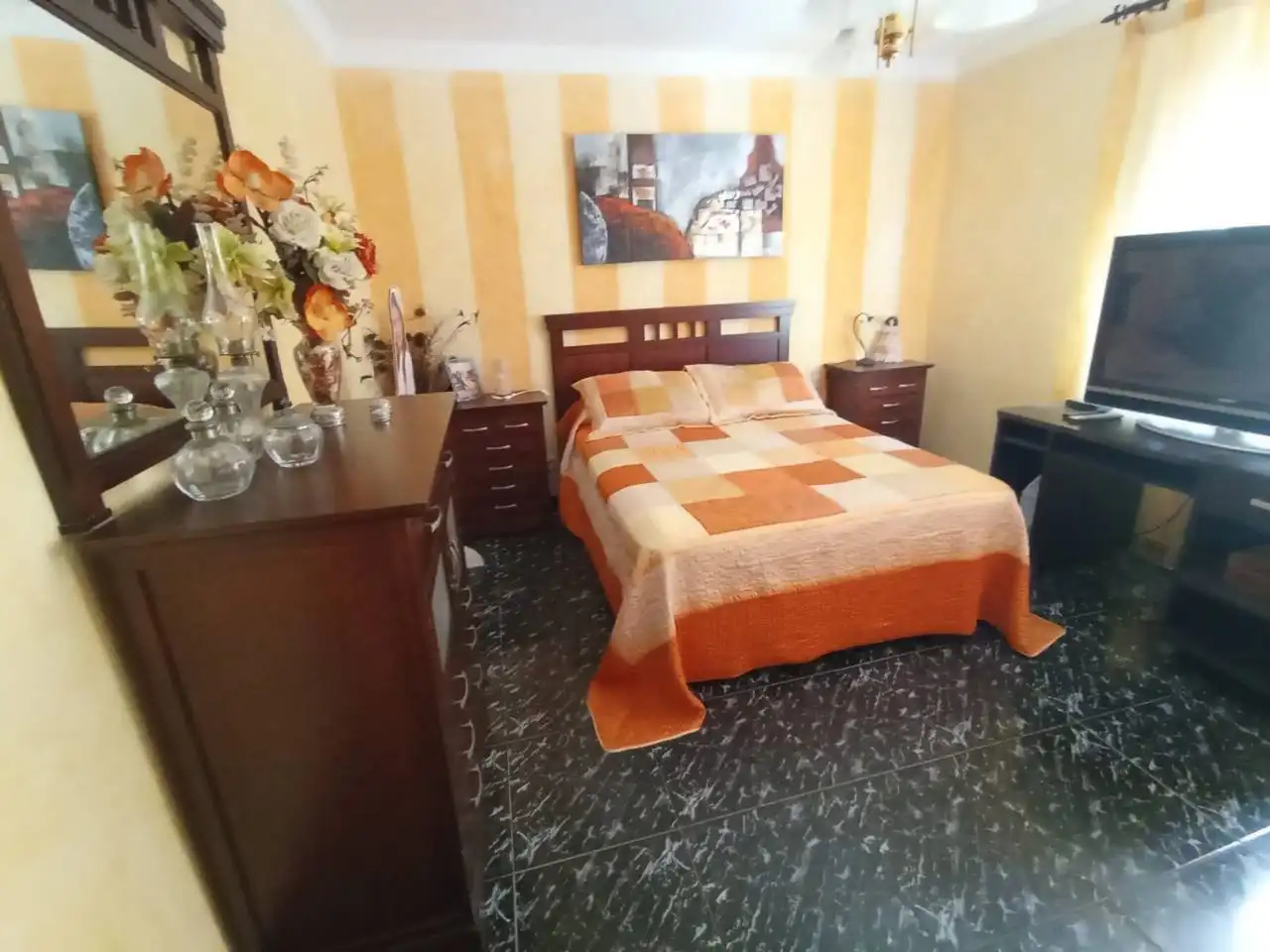 Habitación de Casa o chalet en venta en Manilva con Aire acondicionado, Calefacción y Terraza