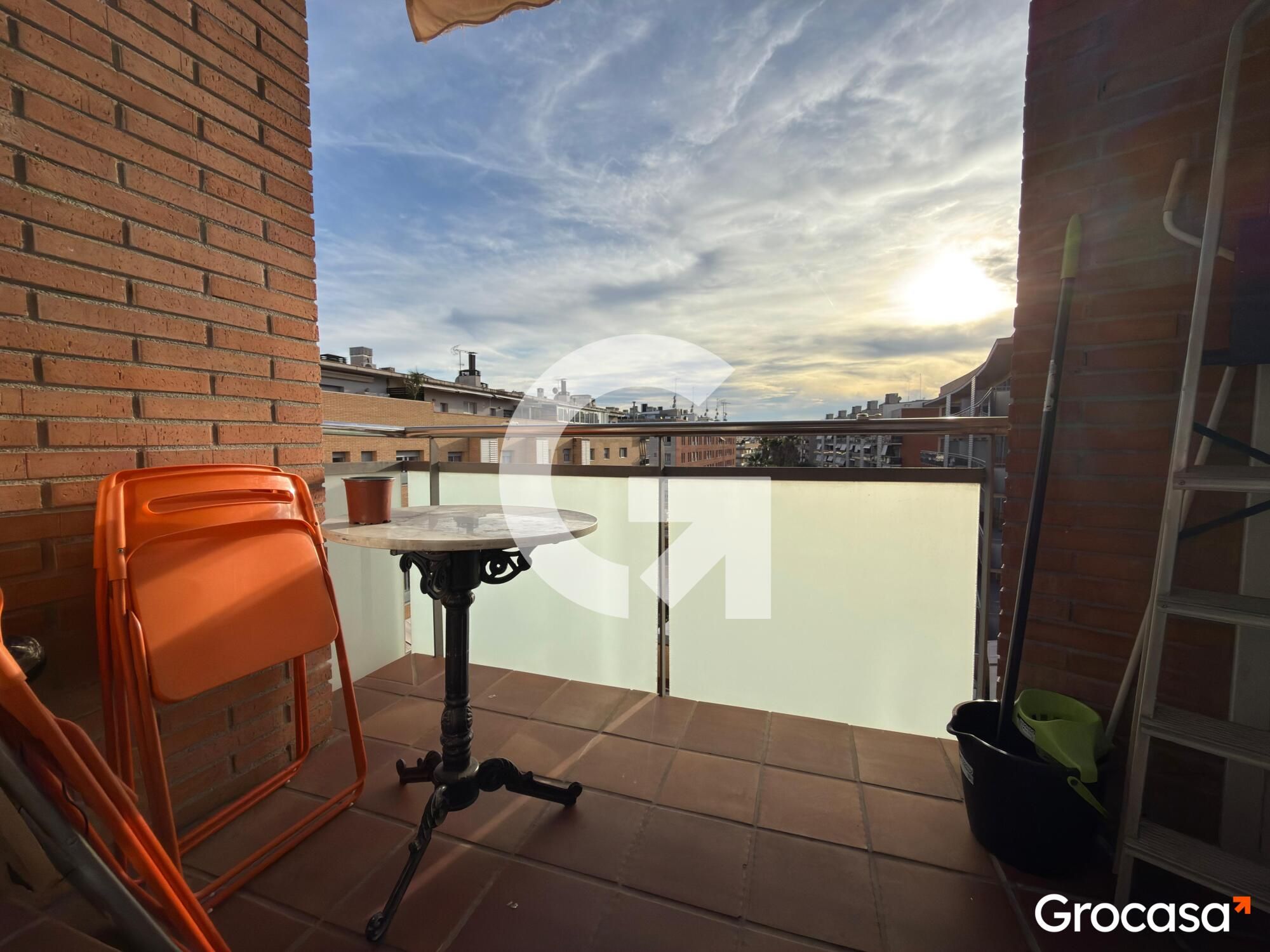 Terrassa de Pis en venda en Mataró amb Calefacció, Traster i Forn