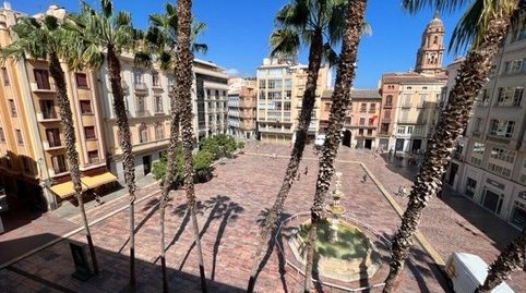 4 DORMITORIOS EN ULTIMA PLANTA EN CENTRO HISTORICO DE MALAGA.