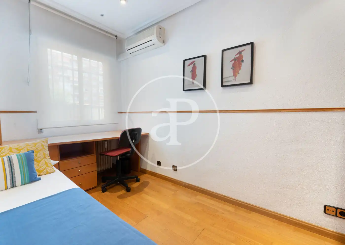 Flat for rent in Calle de María de Guzmán, Ríos Rosas - Nuevos Ministerios
