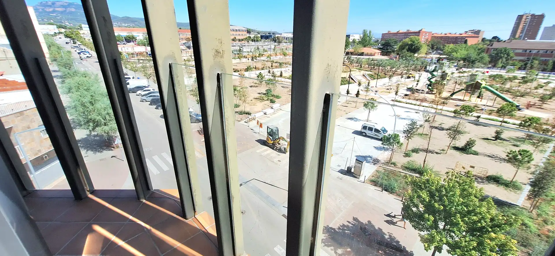 Maisonette zum Verkauf in Terrassa mit Klimaanlage, Parkett und Terrasse