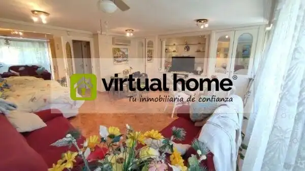 Sala de estar de Apartamento en venta en Benidorm con Aire acondicionado, Jardín privado y Amueblado