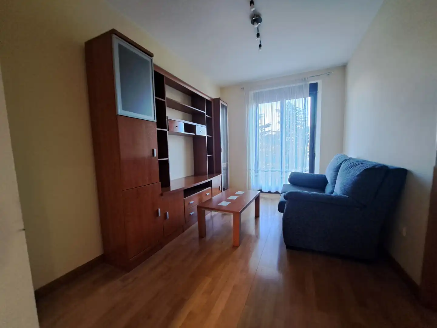 Sala de estar de Apartamento de alquiler en San Claudio - La Chantría