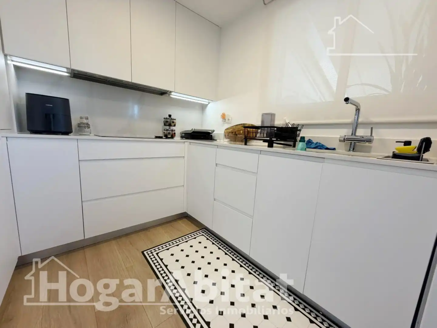Kitchen of Attic for sale in Chiva  with Air Conditioner and Terrace