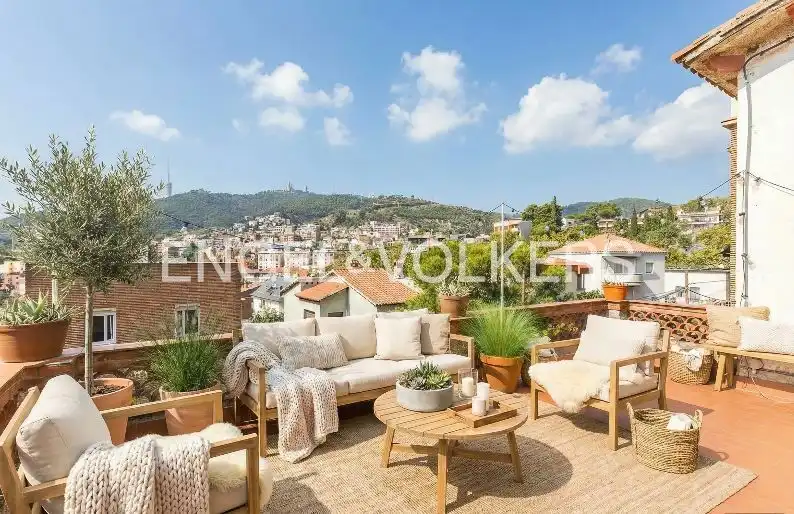 Terraza de Casa o chalet en venta en Barcelona con Calefacción, Jardín privado y Terraza