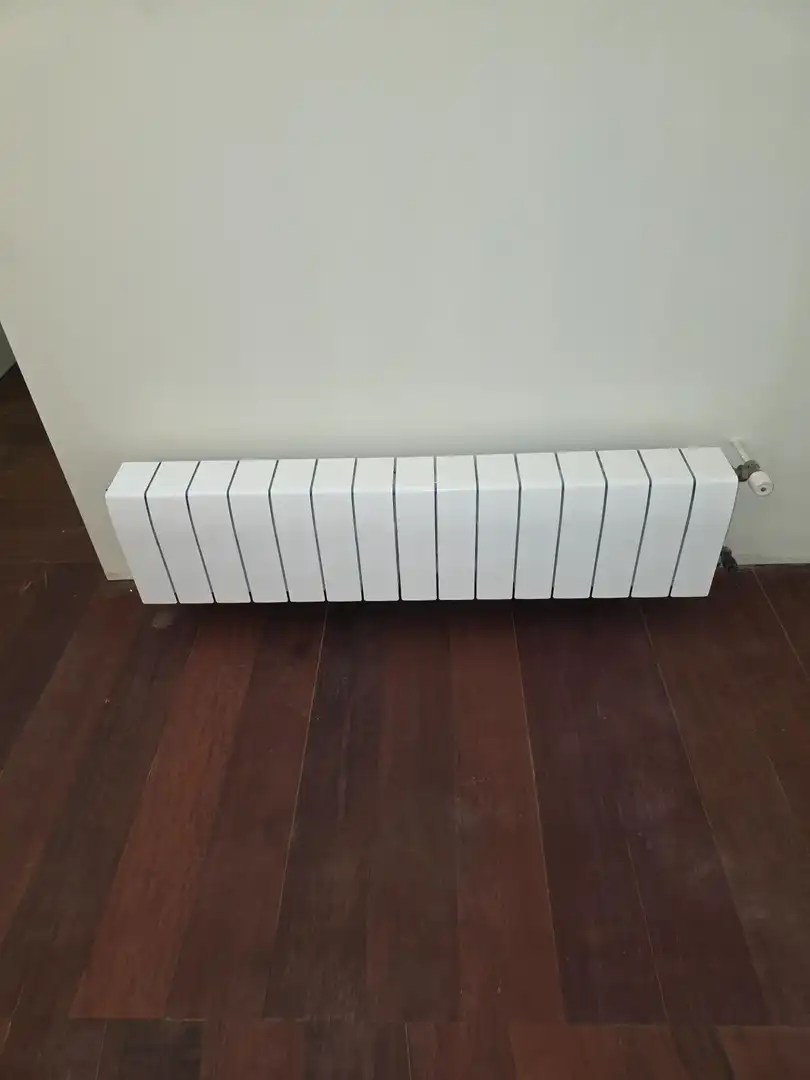 Außenansicht von Wohnung zum Verkauf in Valencia mit Heizung, Terrasse und Abstellraum
