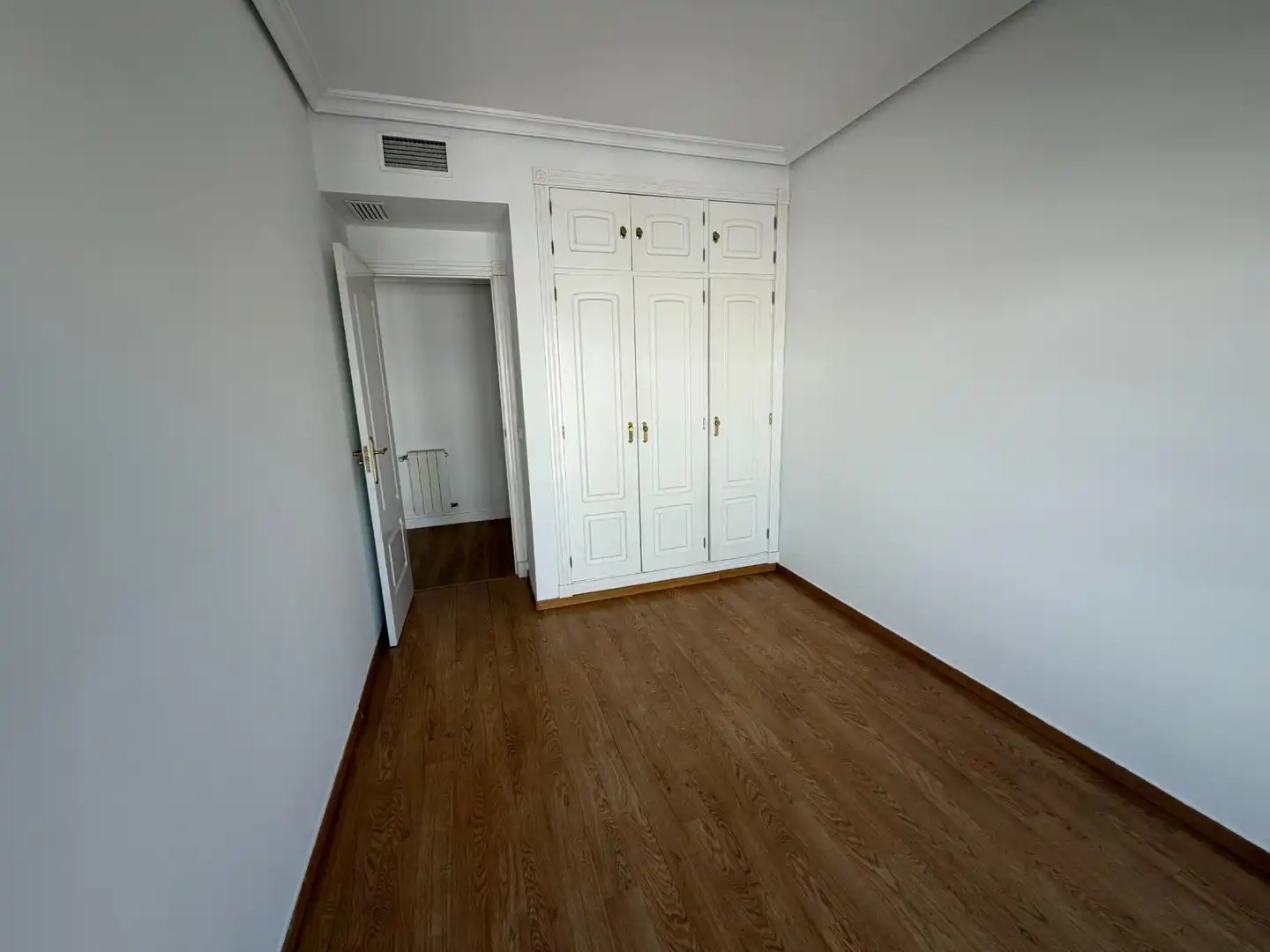 Habitación de Piso de alquiler en Sevilla con Aire acondicionado, Calefacción y Parquet