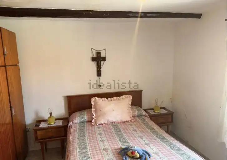 Dormitori de Finca rústica en venda en Pulgar amb Jardí privat