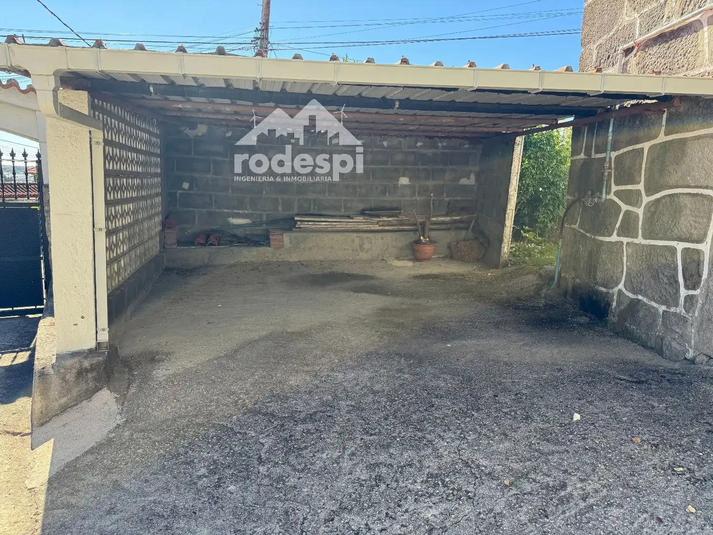 Parking de Casa o chalet en venta en Vigo  con Calefacción, Terraza y Trastero