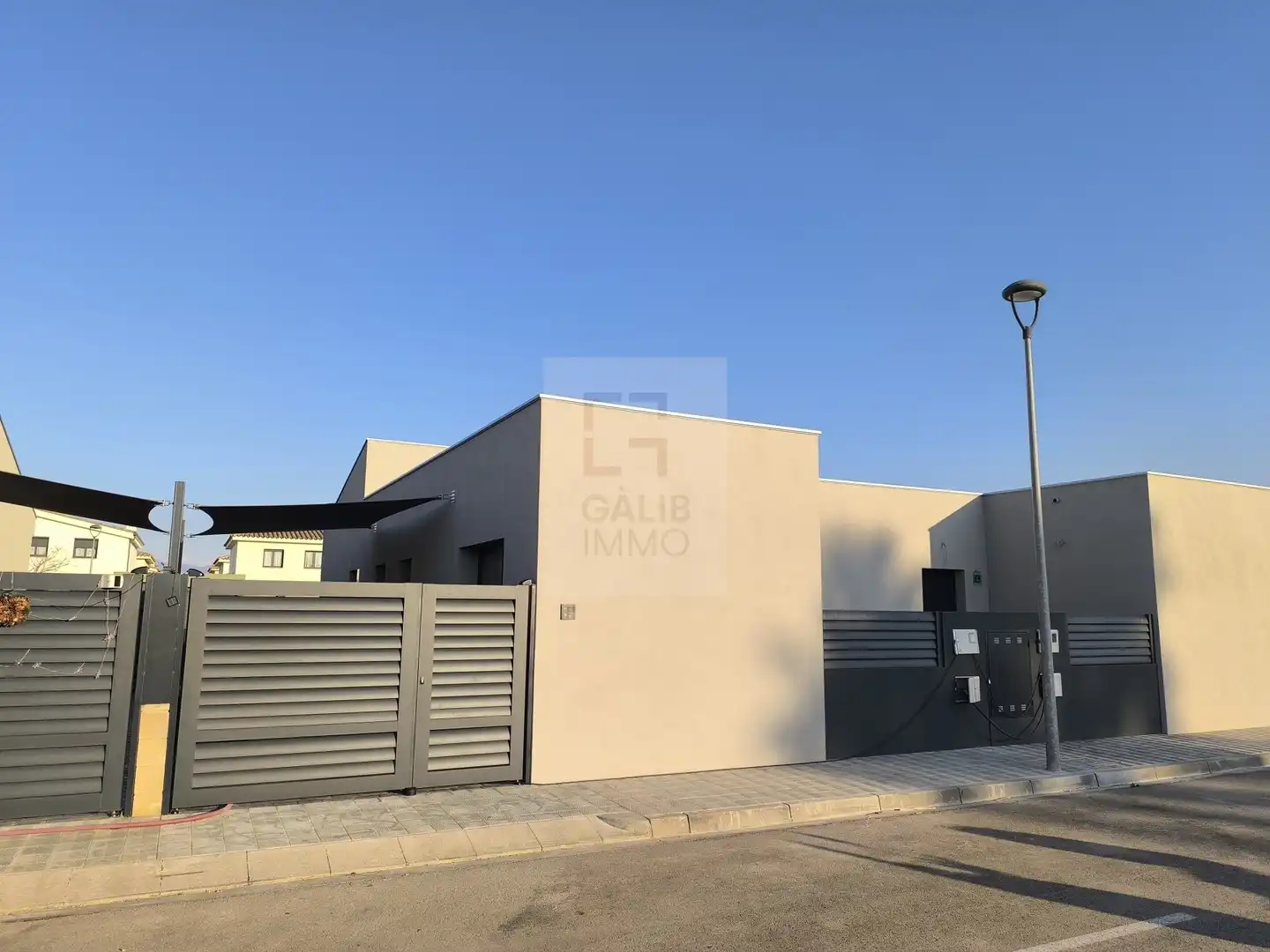 Detached homes for sale in Vila-sacra