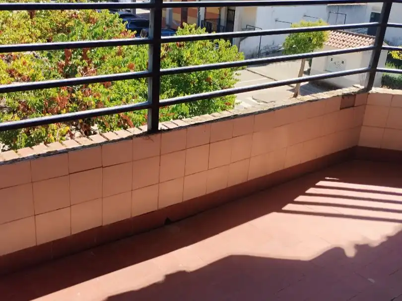 Terrasse von Wohnung zur Miete in Madroñera mit Terrasse, Möbliert und Ofen