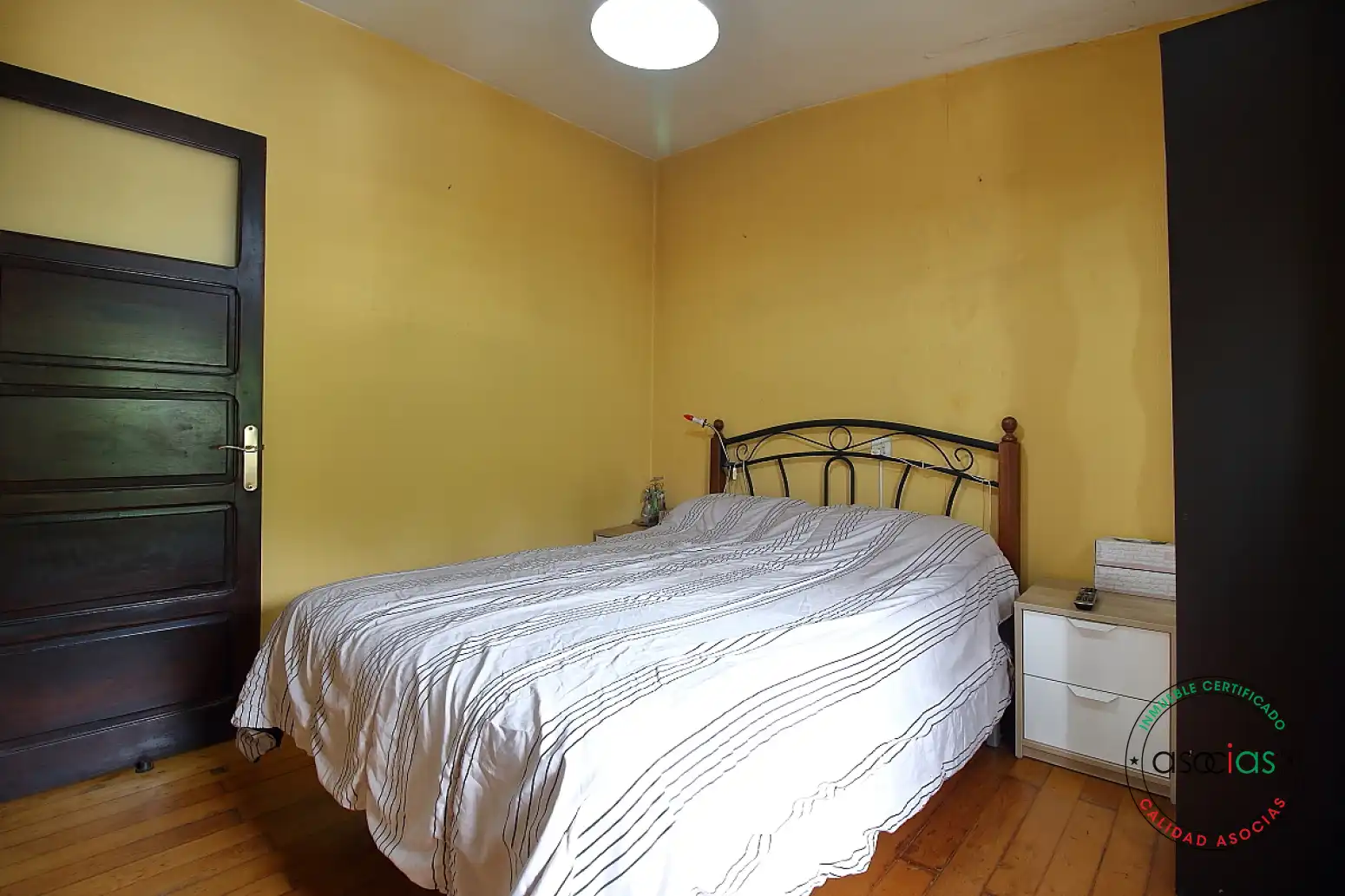 Habitación de Casa adosada en venta en Siero con Calefacción, Jardín privado y Terraza