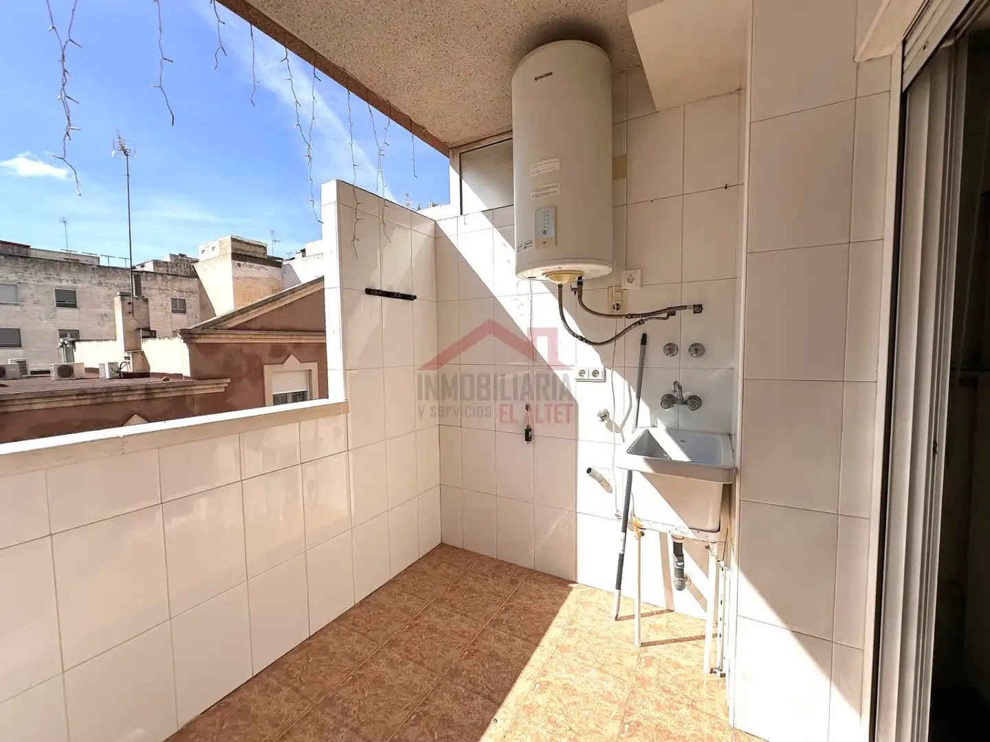 Terraza de Piso en venta en Elche / Elx con Trastero, Amueblado y Horno