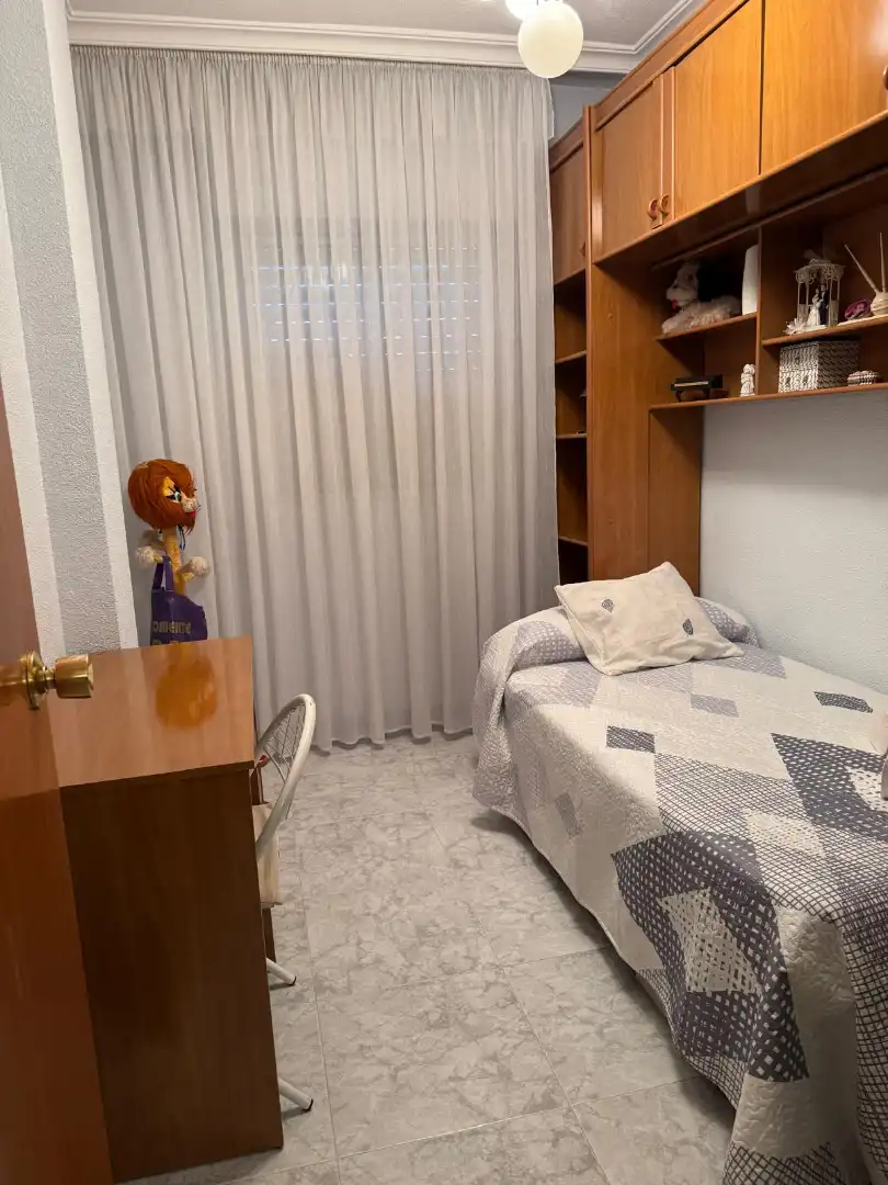 Bedroom of Flat for sale in Puertollano  with Air Conditioner, Furnished and Balcony
