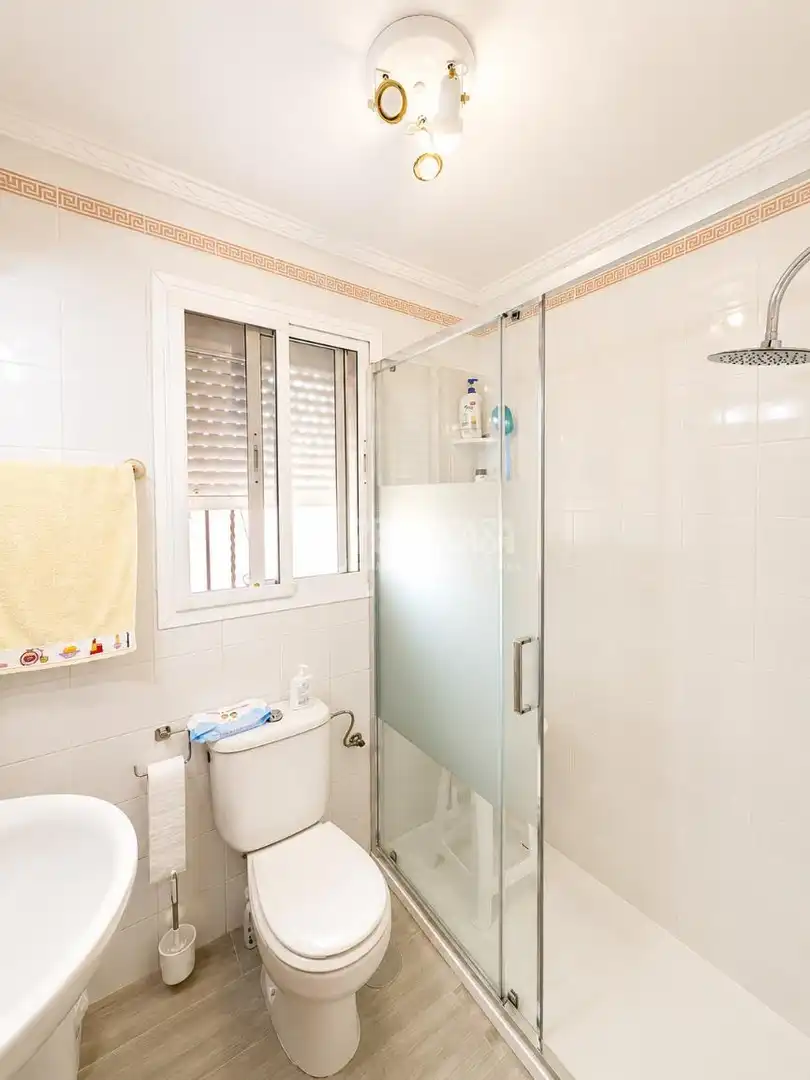 Bathroom of Detached homes for sale in Jerez de la Frontera  with Air Conditioner, Heating and Private garden