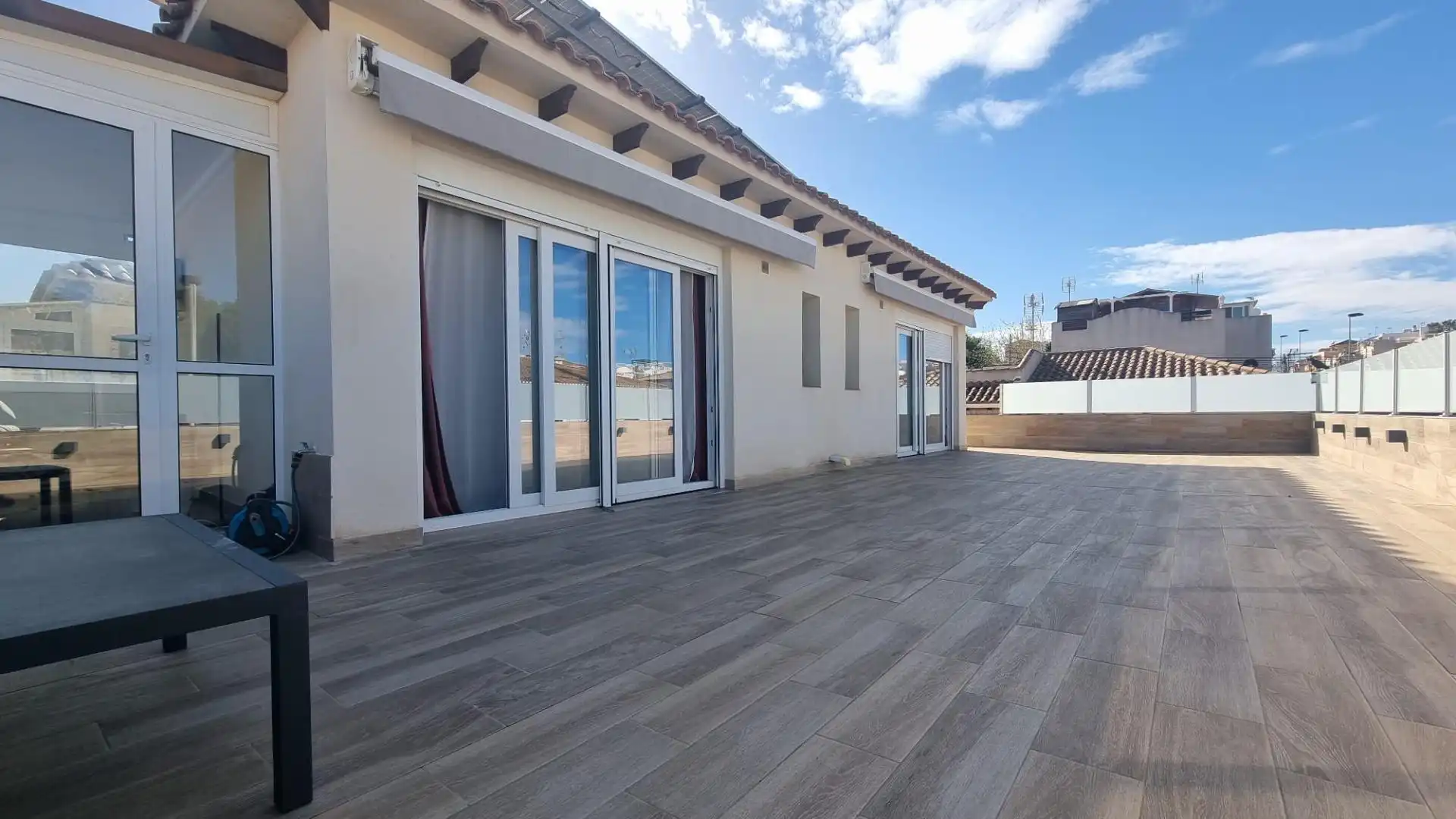 Villa con piscina in vendita a Calle laguna azul, imagen 51