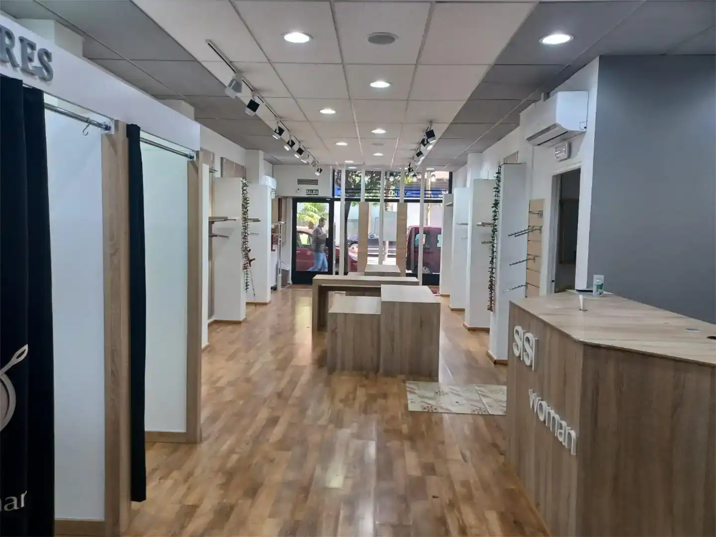 Commercial properties for rent in Avenida Comuneros de Castilla, 22, Centro